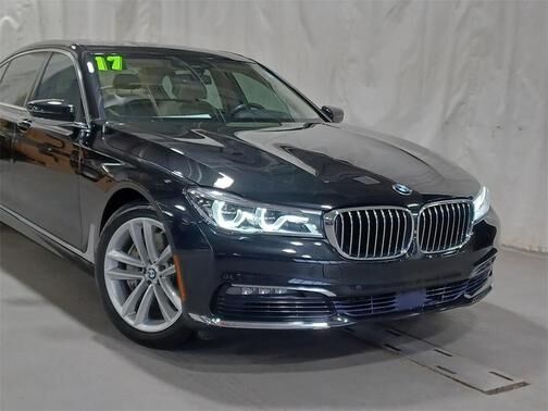 2017 BMW 750i / B7