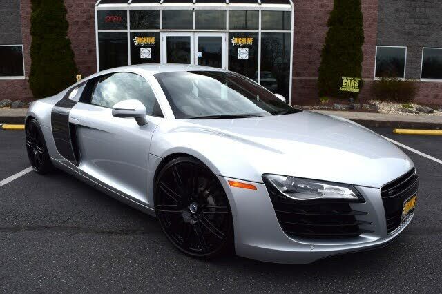 Audi R8