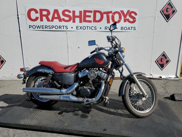 Honda VT750 (Shadow)