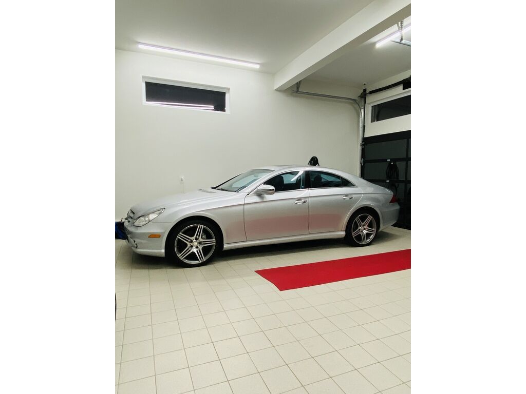 Mercedes-Benz CLS-Class