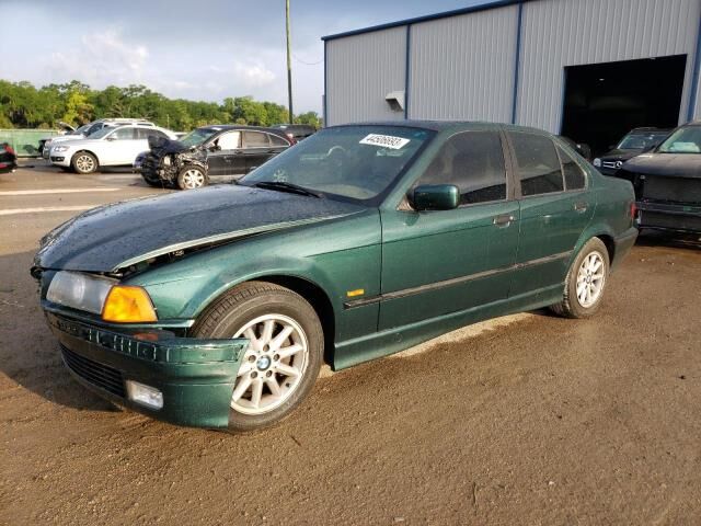 BMW 328i