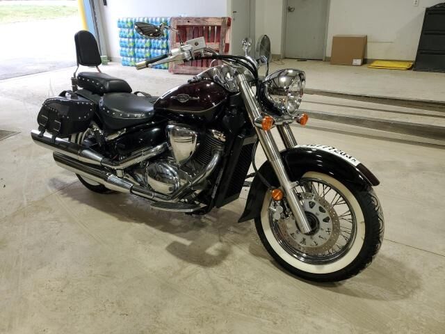 Suzuki VL800TL