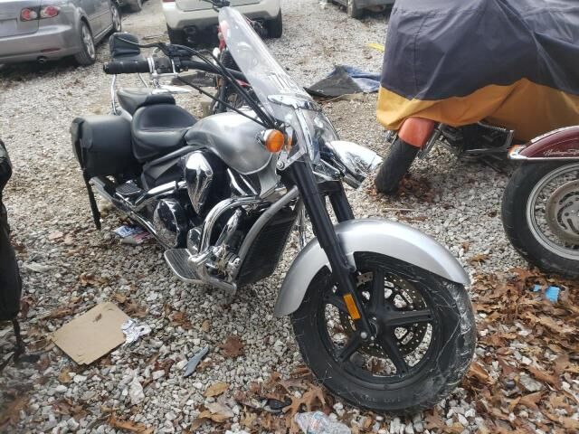 Honda VT1300 (Interstate)