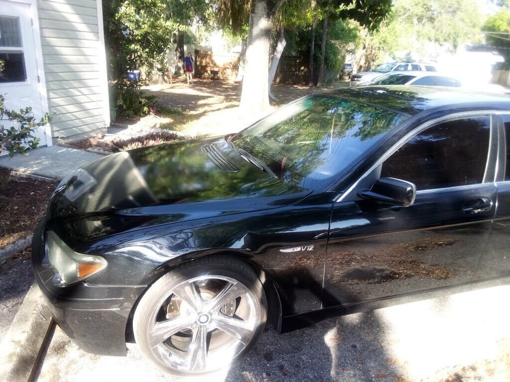 BMW 745i
