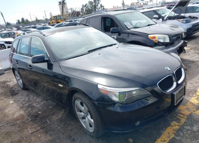 BMW 530xiT