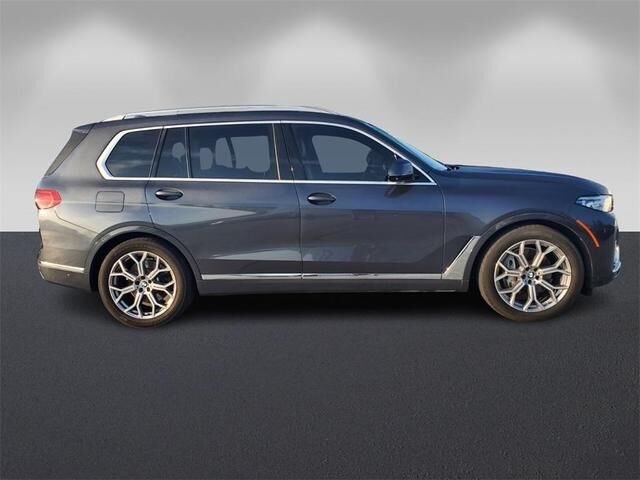 2019 BMW X7