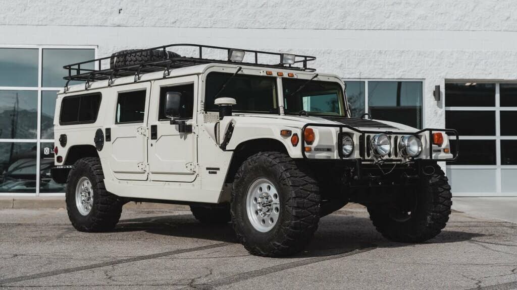 HUMMER H1