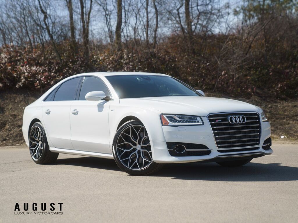 Audi S8