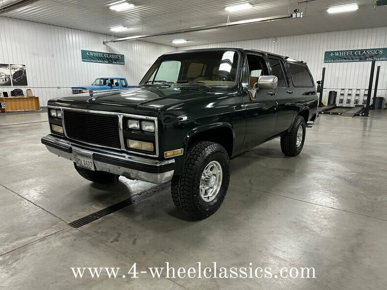 GMC Suburban