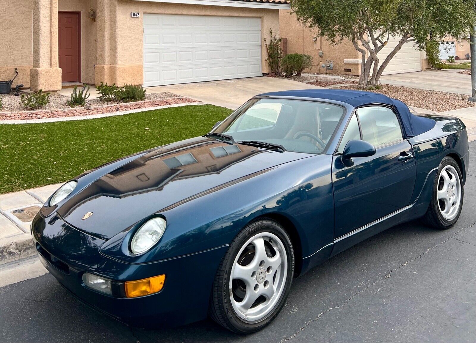 Porsche 968