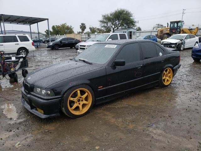 BMW 328i