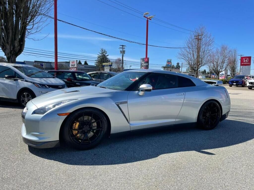 NISSAN