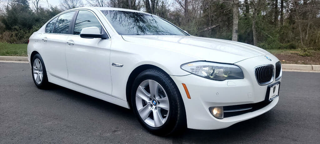 2011 BMW 528i