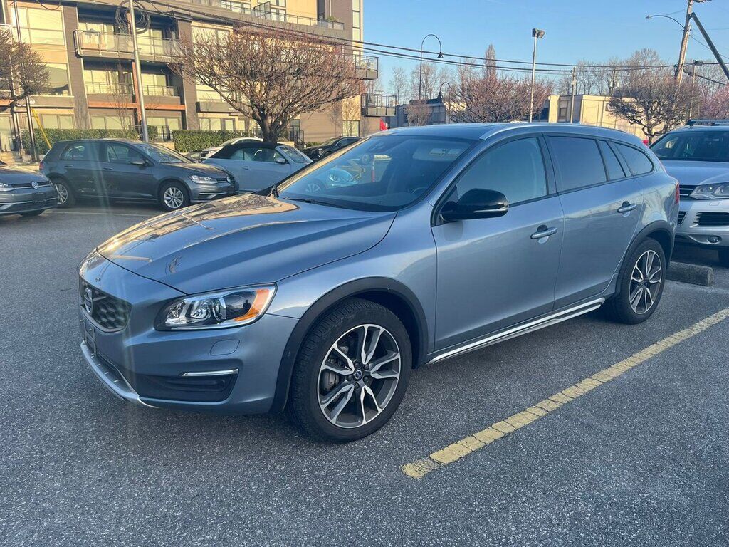 Volvo V60CC