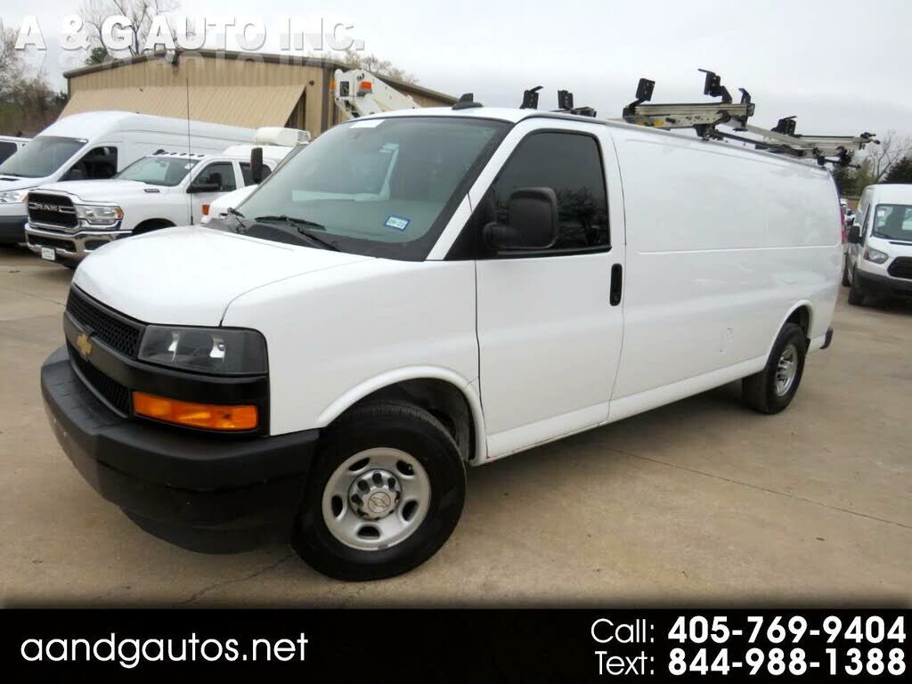 2019 CHEVROLET Express