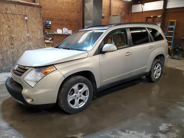 Suzuki XL7