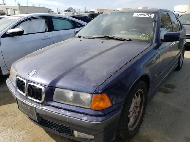 BMW 328i