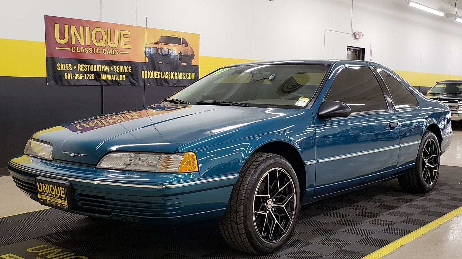 Ford Thunderbird