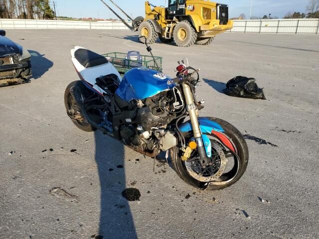 Suzuki GSX-R750K