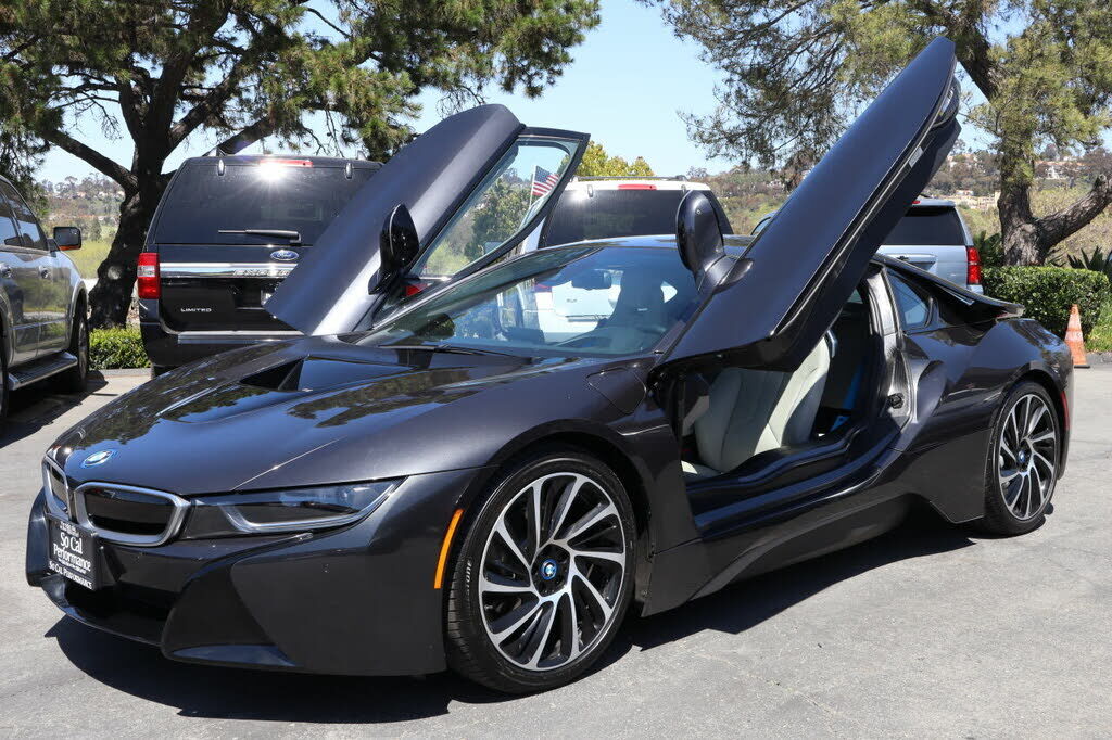2014 BMW i8