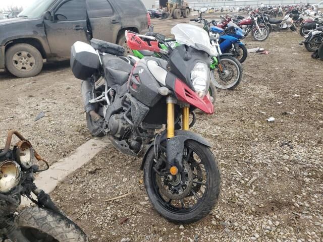 Suzuki DL1000AL/DL1000AAL