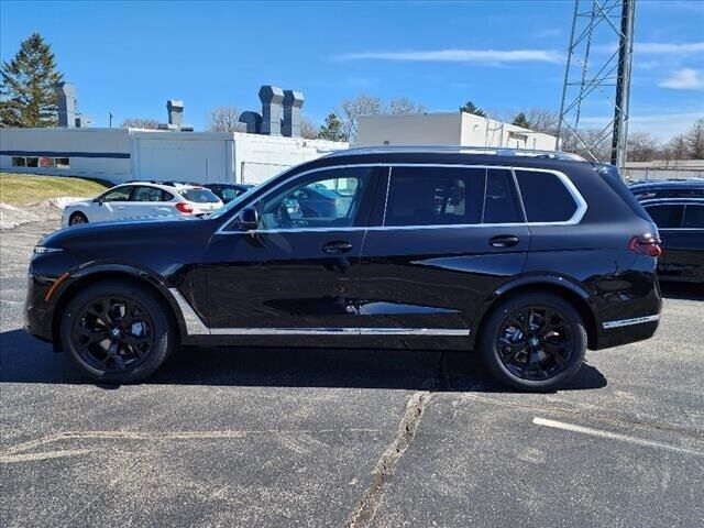 2024 BMW X7