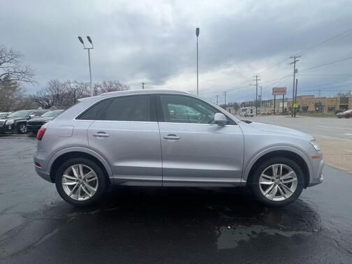2016 Audi Q3