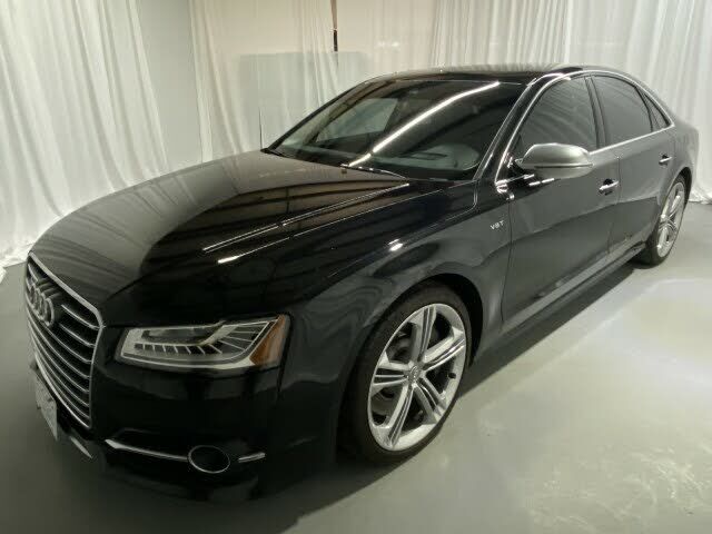 Audi S8