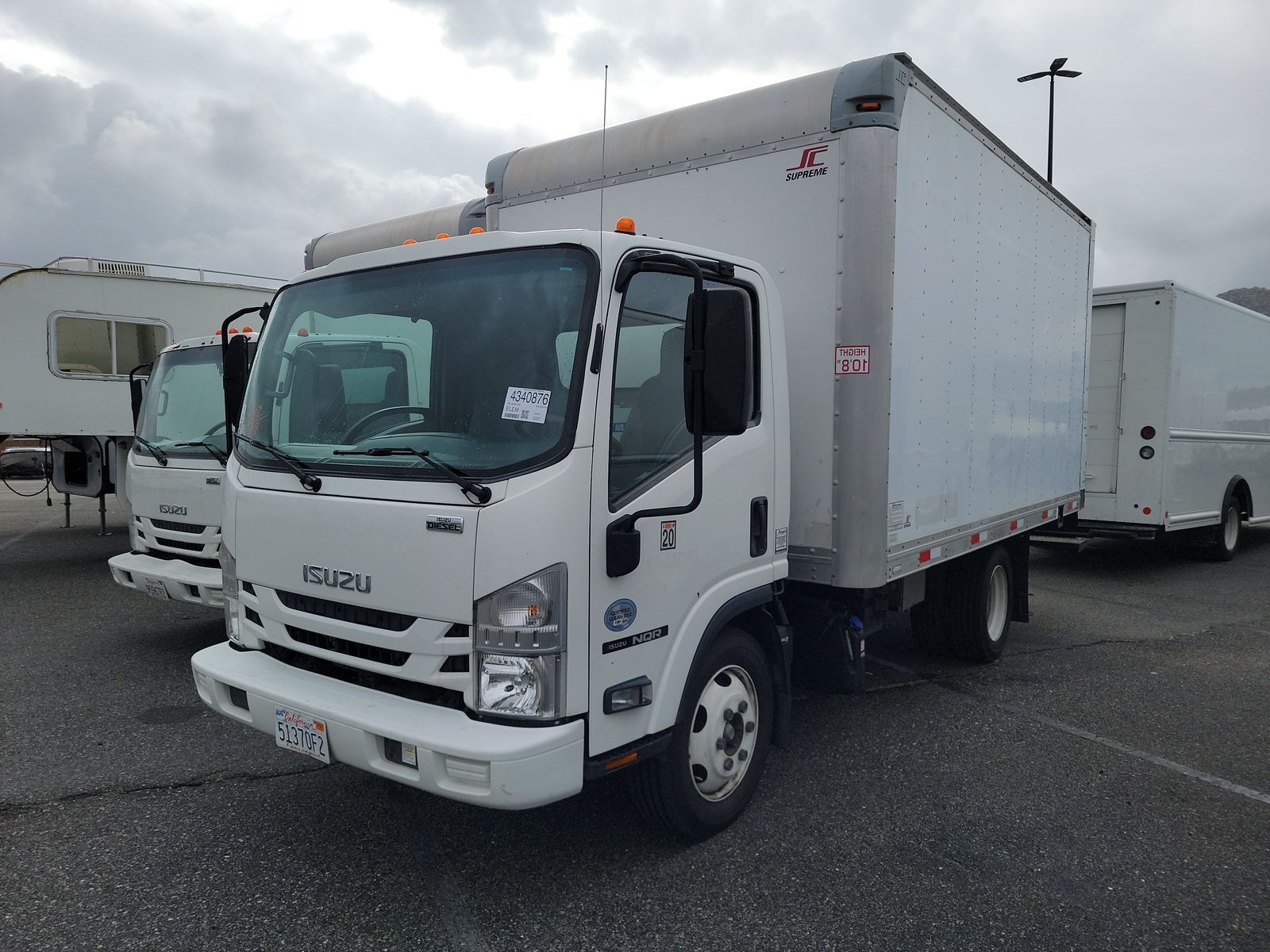 ISUZU