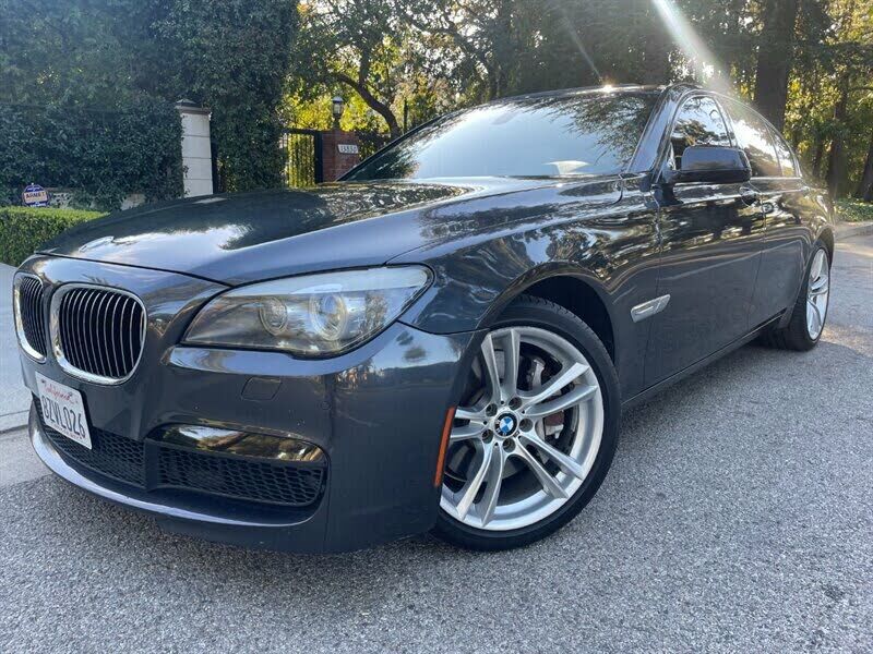 BMW 750i / ALPINA B7