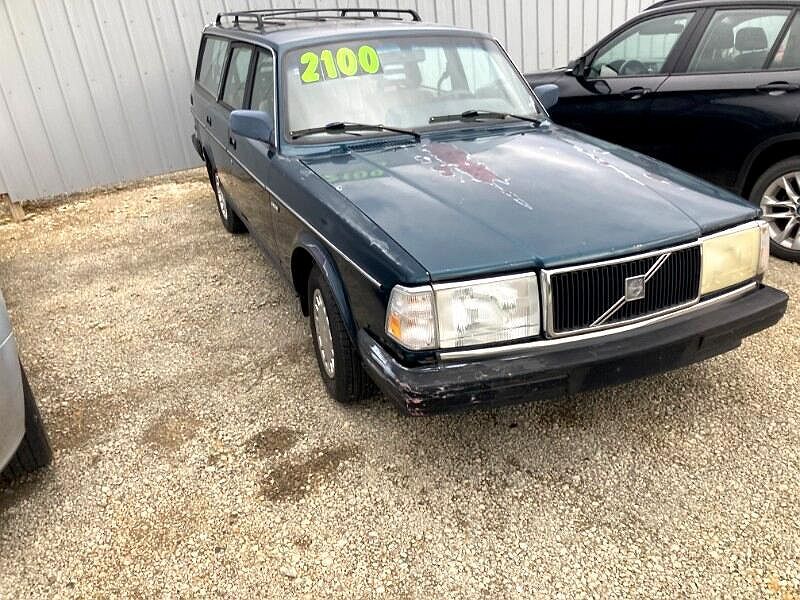 Volvo 240 Series