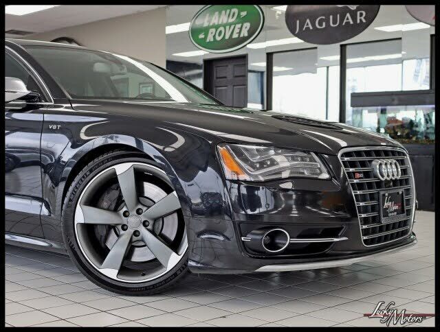 2014 Audi S8