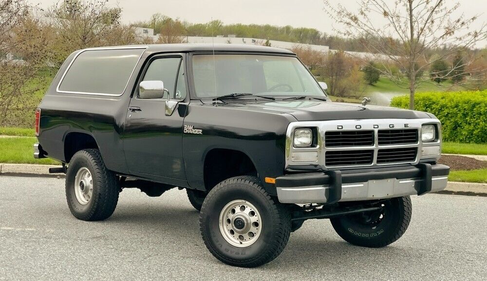 Dodge Ramcharger