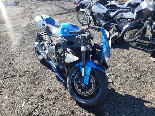Suzuki GSX-R750