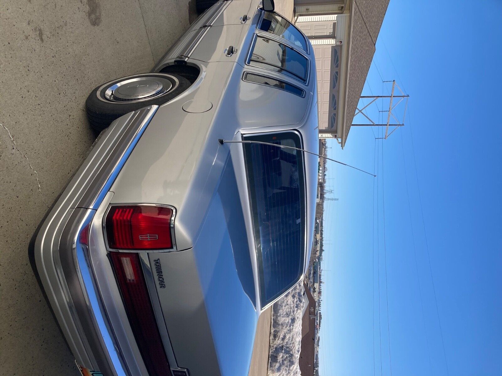 Lincoln Town Car