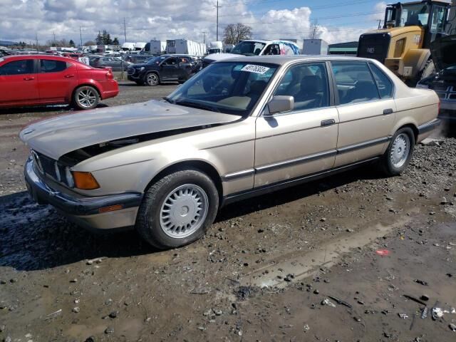 BMW 735iL