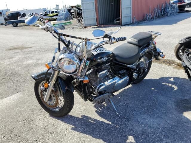 Suzuki VL800L/VL800TL