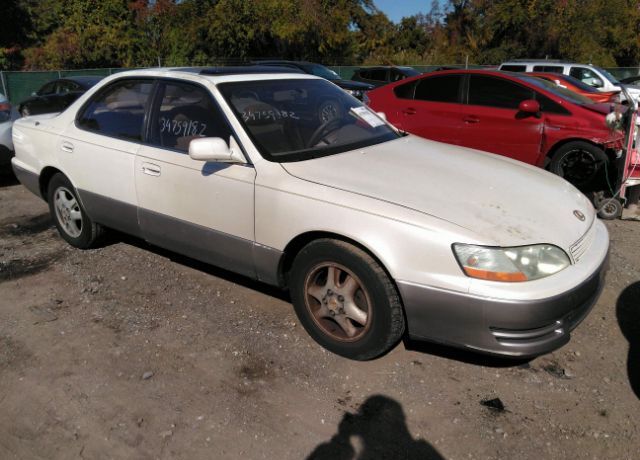 Lexus ES