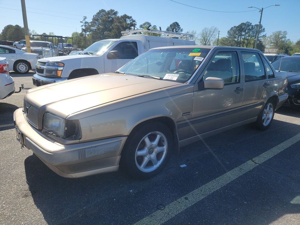 Volvo 850 Series