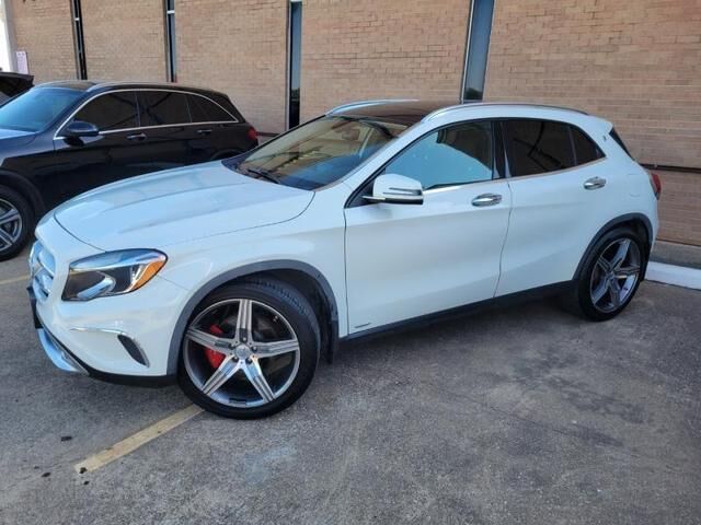 2015 Mercedes-Benz GLA-Class