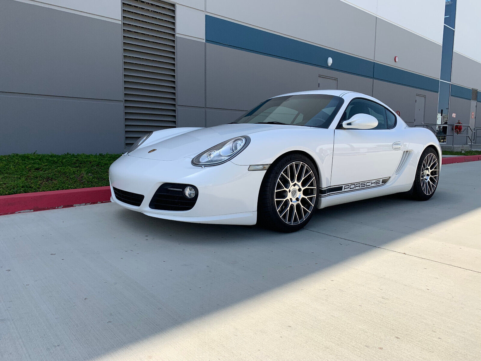 Porsche Cayman