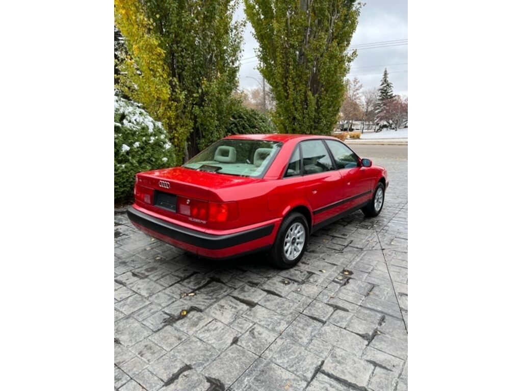 Audi 100