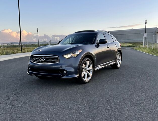 Infiniti FX50
