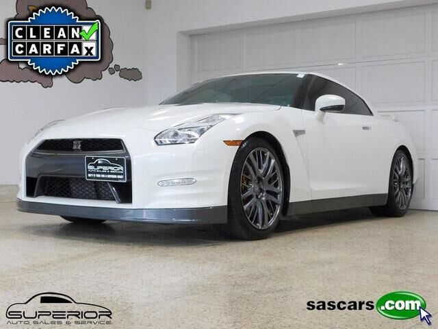 Nissan GT-R