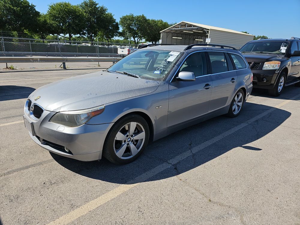 BMW 530xiT