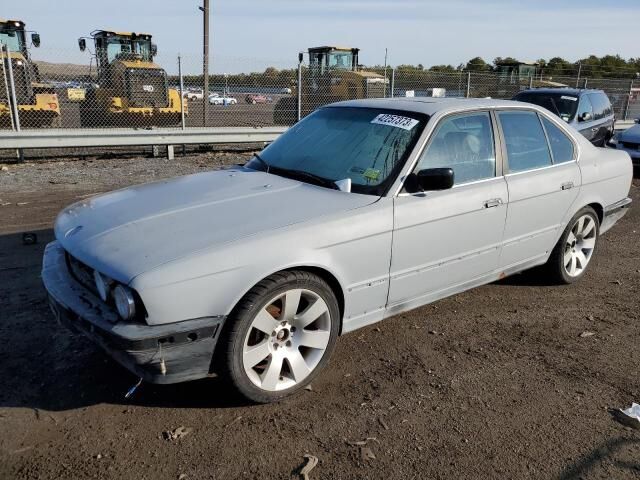 BMW 525i