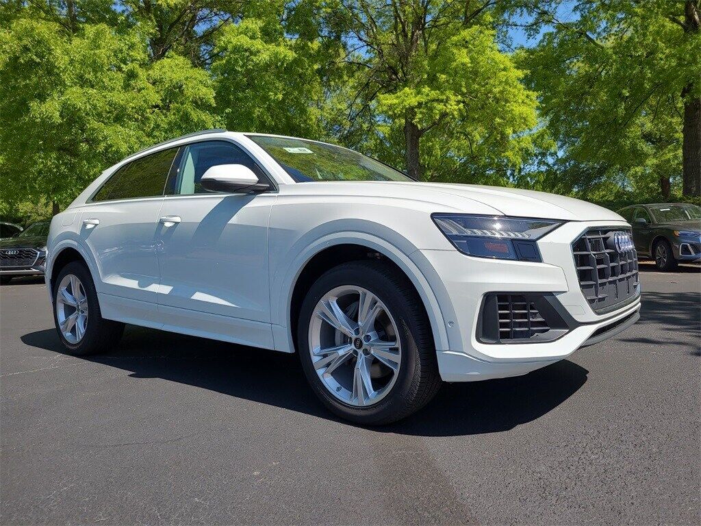 2023 Audi Q8