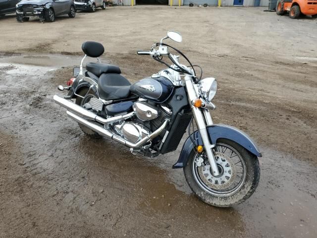Suzuki VL800K