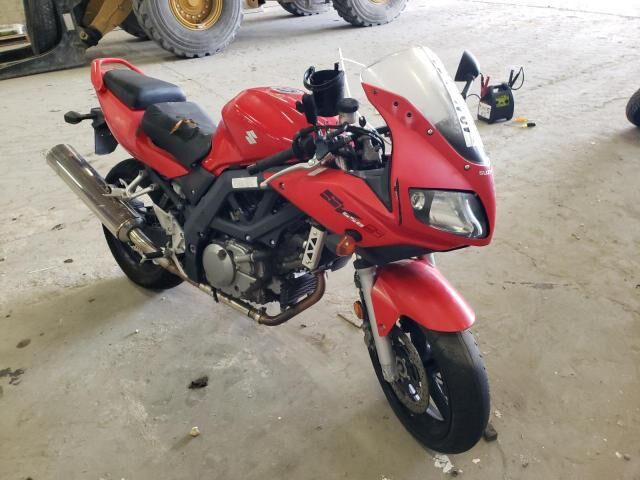 Suzuki SV650/SV650S