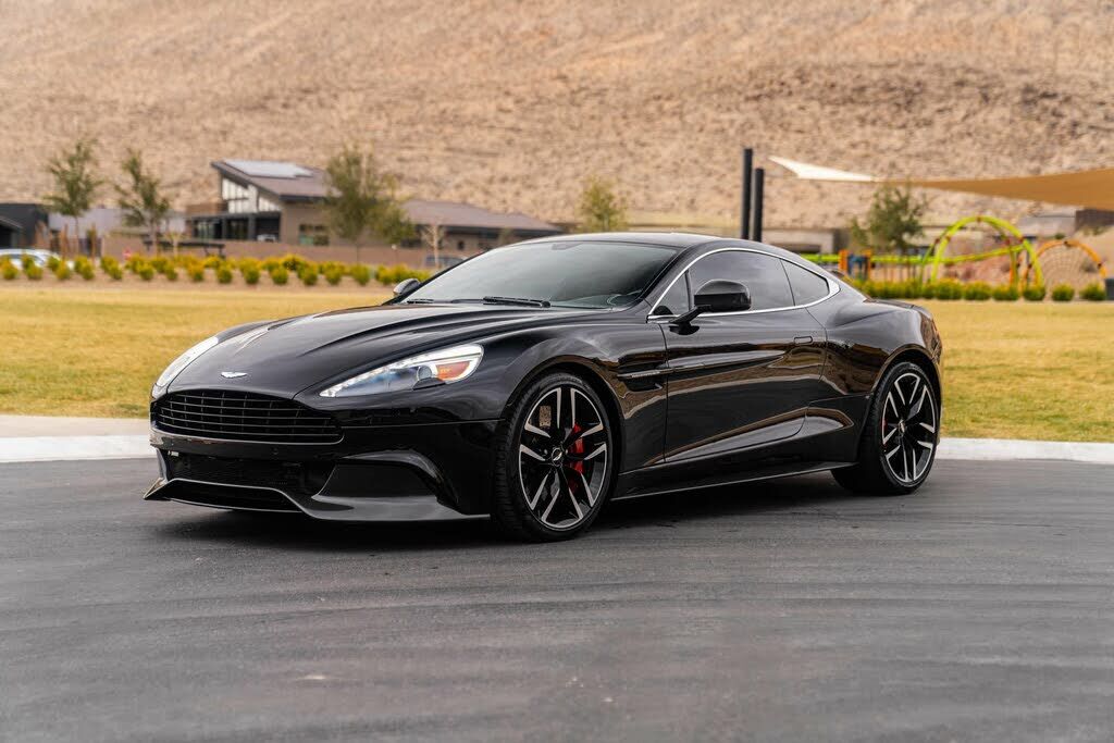 Aston Martin Vanquish